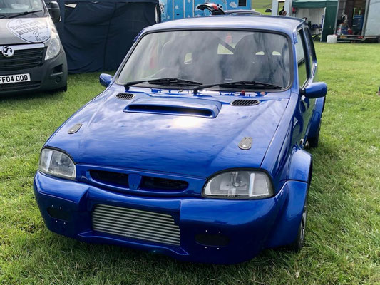 Sherbourne Castle Supercar Show 2023 - Precision Paint Wellington