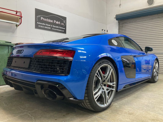 AUDI R8 SPYDER Stone chip damage repair by7 Precision Paint BackView