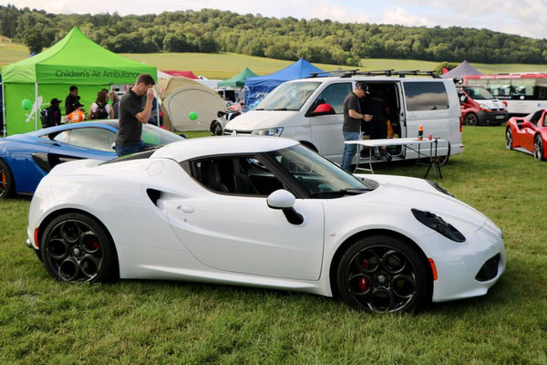 Sherbourne Castle Supercar Show 2023 - Precision Paint Wellington