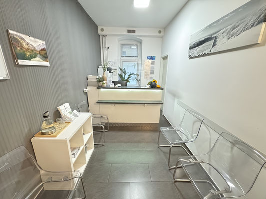 Praxis Jaron - Praxis für Osteopathie und Physiotherapie Marienfelde, Krankengymnastik, Manuelle Therapie, KG ZNS Bobath, KGG Krankengymnastik am Gerät, Kinderosteopathie, Osteopathie bei Säuglingen, Pilates, Reformer Pilates 