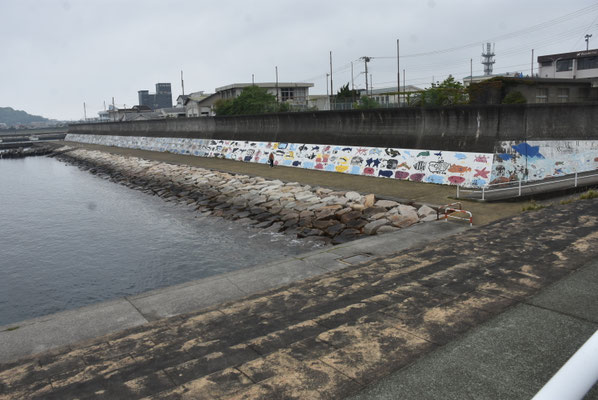 ４７３７　紀南文化会館前の海岸の護岸