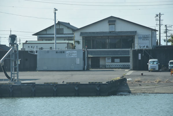 5704 吉田漁港(地盤2m+防潮壁3m=標高5m)