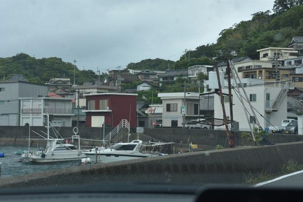 4438 大崎漁港:防潮壁は2.5m