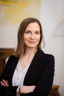Portrait von Notarpartnerin Mag. Elisabeth Lentner, LL.M.