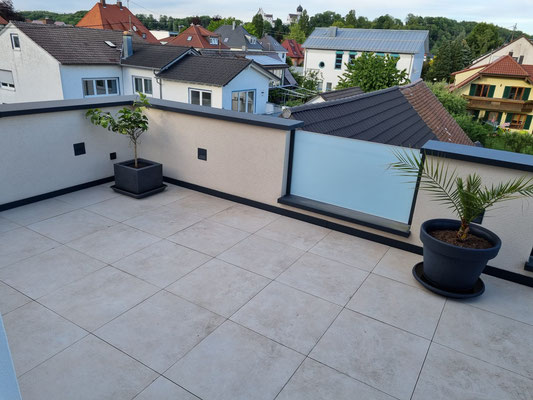 Terrassenbau, Wohlfühloase, Pflasterarbeiten, Rollrasen, Galabau Sigel