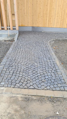 Hofbefestigung, Pflasterarbeiten, Asphaltvorbereitung, Galabau Sigel