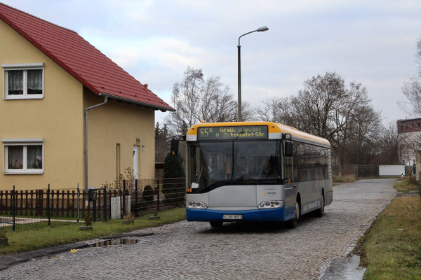 12206 im Dezember auf dem Blanchardweg in Großzschocher