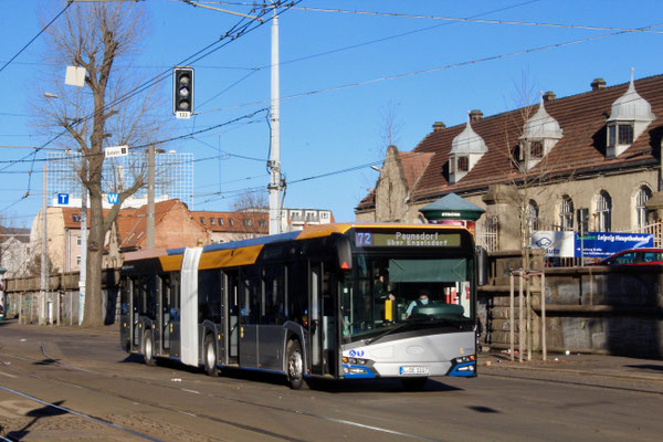 Neufahrzeug 14162 am 31.12.16 auf der Linie 72