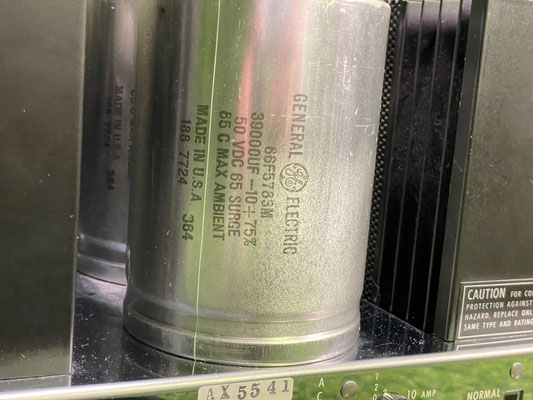 mcintosh-mc2205-rueckseite-anschluesse.jpg