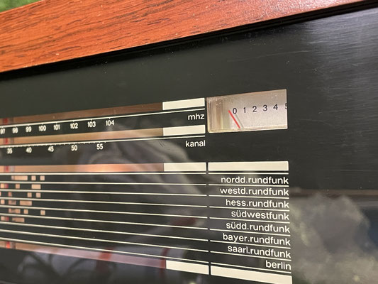 WEGA 3110 Receiver Skalenbeleuchtung