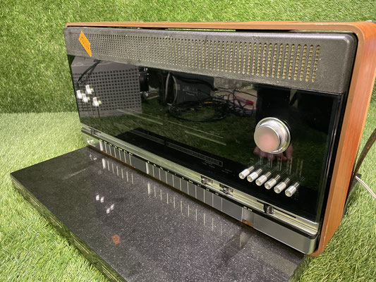 Receiver Loewe Opta ST 80 Bedienfeld Tastenleiste