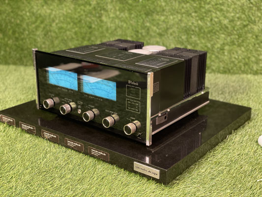 mcintosh-mc2205-endstufe-gesamtansicht.jpg