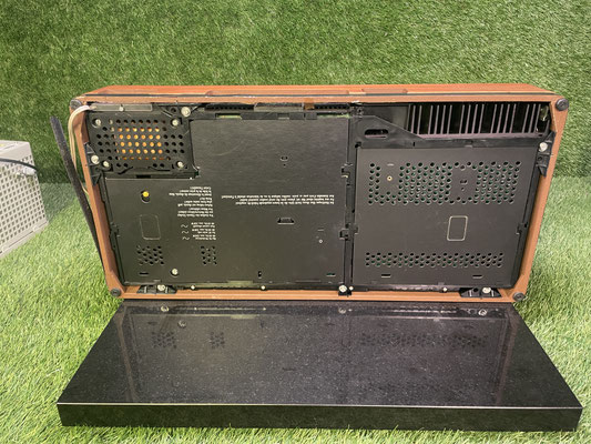 Receiver Loewe Opta ST 80 Rückseite