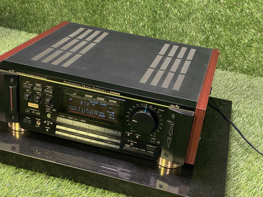 Fisher RS-Z1 Stereo Receiver Frontansicht