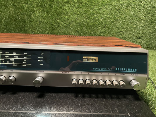 Receiver Telefunken Concerto 101 Tuner Skala Detail