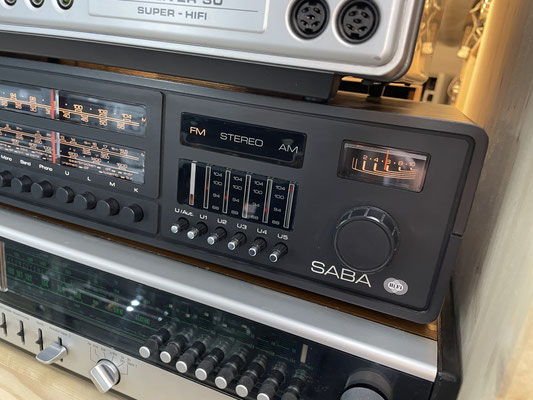 SABA 9080 Stereo Receiver Skalenbeleuchtung