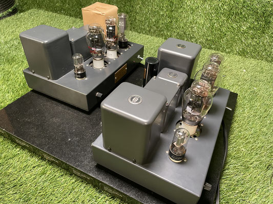Röhrenendstufe Sun Audio SV 2A3PE Mono Endstufe Oberseite mit Röhrenbestückung