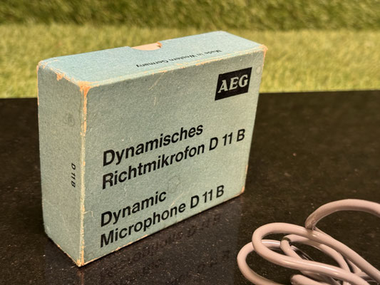 Mikrofon AEG D 11 B Dynamisches Richtmikrofon mit Originalverpackung