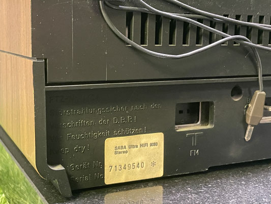 SABA 9080 Stereo Receiver Rückseite Anschlüsse