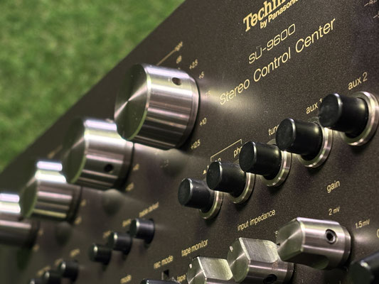 technics-su-9600-vorverstaerker-gesamtansicht.jpg