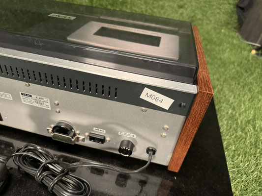 Teac A-450 Kassettendeck mit Plexiglasabdeckung