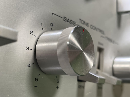 yamaha-ca-810-details-bedienelemente.jpg