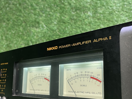 Nikko Alpha II VU-Meter Detailansicht