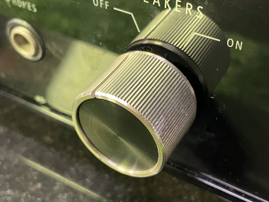 mcintosh-mc2205-Bedienelemente.jpg