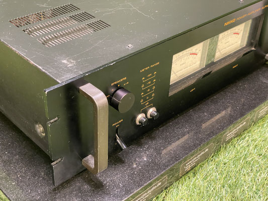 Nikko Alpha II Endstufe Oberseite