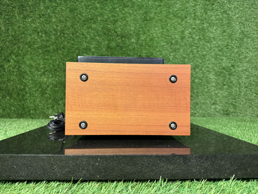 Teac A-450 Kassettendeck seitenansicht