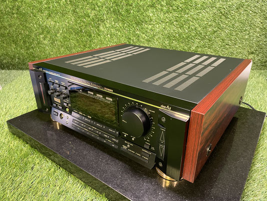 Fisher RS-Z1 Stereo Receiver Frontansicht