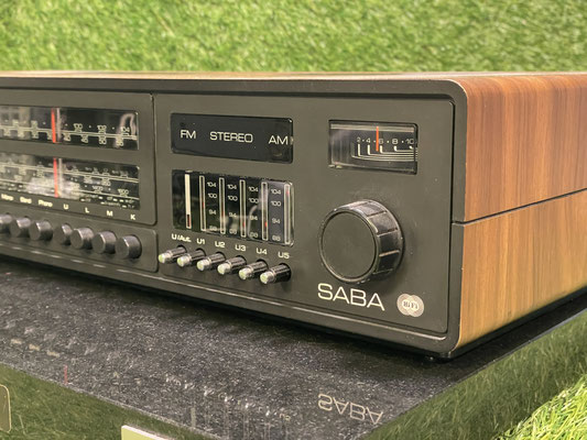 SABA 9080 Receiver Detail Bedienelemente