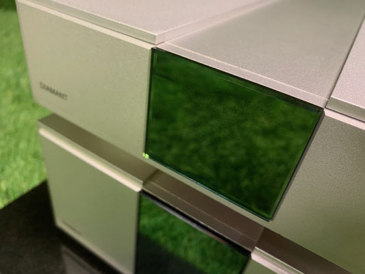 Endstufe Audiolabor Diamant 500 Frontdetail Glas Anzeige