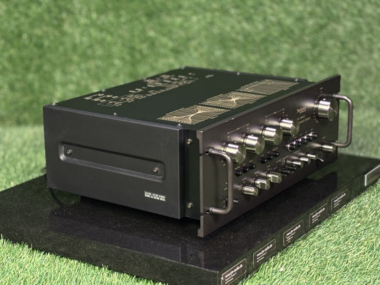 technics-su-9600-vorverstaerker-gesamtansicht.jpg