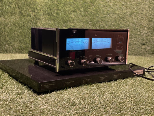 mcintosh-mc2205-endstufe-gesamtansicht.jpg