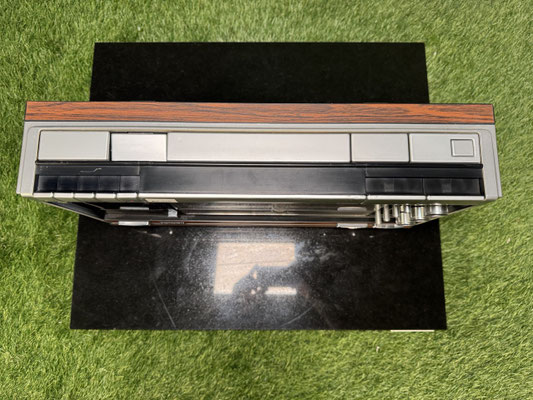 Radiorecorder Philips RR900 Detail der Abstimmregler für FM AM und Fine Tuning