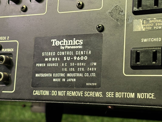 technics-su-9600-rueckseite-anschluesse.jpg