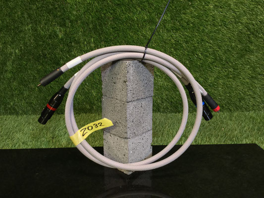 XLR auf Cinch Highend Kabel 100 cm mit Eichmann Bullet Plugs Vorderansicht