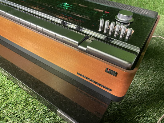 Receiver Loewe Opta ST 80 Gesamtansicht schräg von vorne