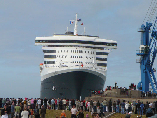 Queen Mary 2