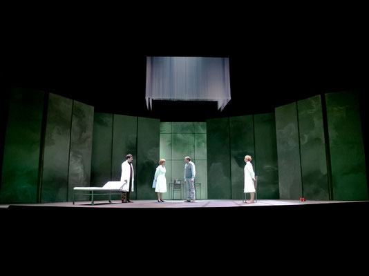 Reset_Dram/Dir._Roberto García