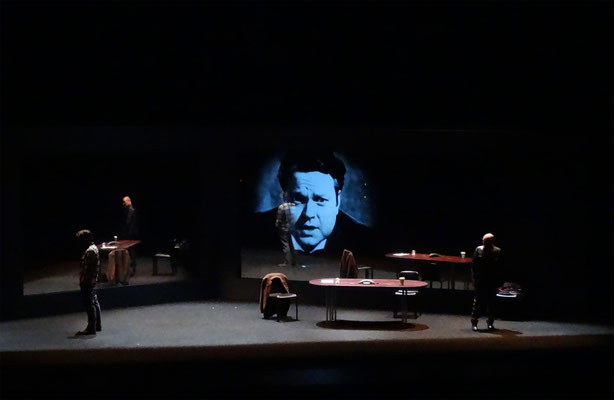 La Guerra dels Mons 2.0_Texto/Dir._Roberto García