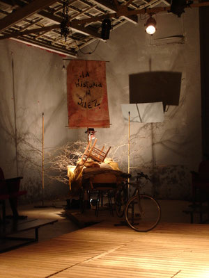 El Circulo de Tiza Caucasiano_Bertolt Brecht_Dir.  Rafa  Cruz