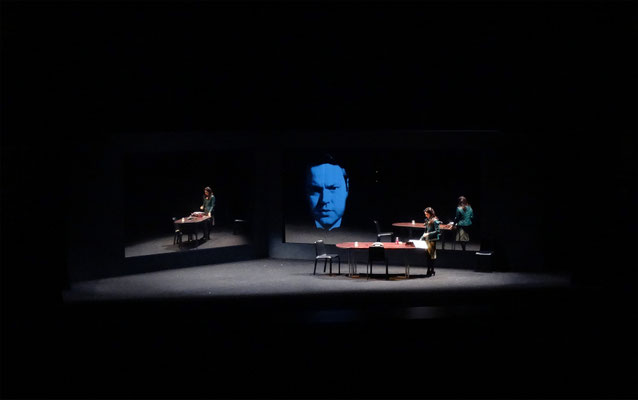 La Guerra dels Mons 2.0_Texto/Dir._Roberto García