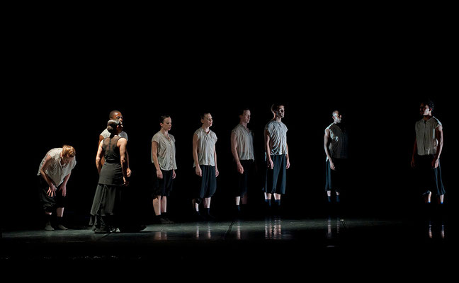 Juana  Asun Noales    Luna Negra Dance Theater