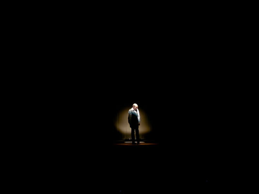 Reset_Dram/Dir._Roberto García