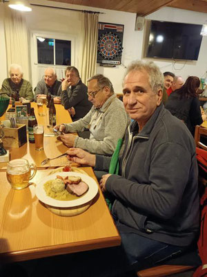 Das traurige Gesicht von Stefan sind wir nun schon gewohnt