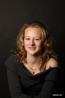 Kinderfeestje fotoshoot in Oosterhout met professionele kinderfotografie en make-up party.
