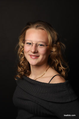 Kinderfeestje fotoshoot in Oosterhout met professionele kinderfotografie en make-up party.