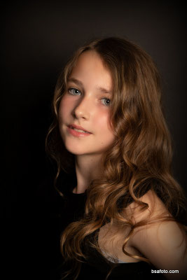 Kinderfeest fotoshoot met vriendinnen in Oosterhout – glamour party met professionele fotografie